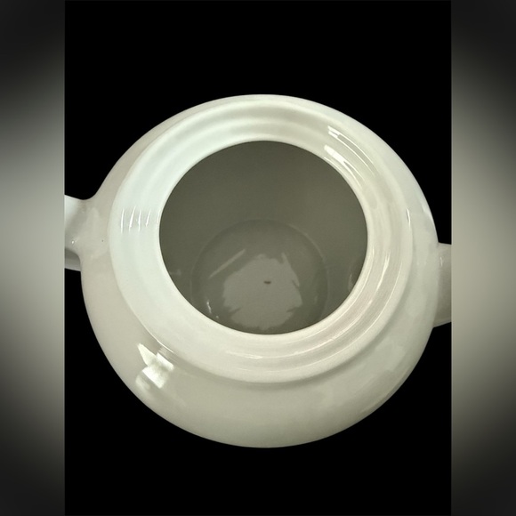 Cordon Bleu B.I.A Classic White (Smooth) Teapot with Lid excellent condition - Picture 6 of 8